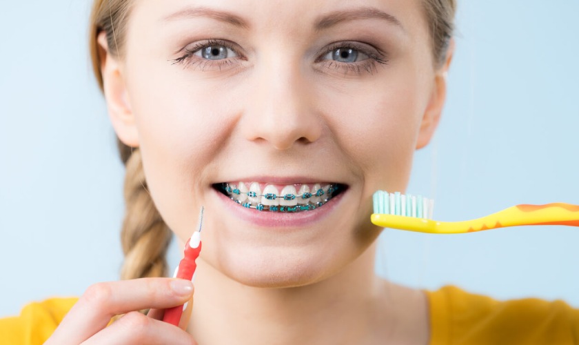 Hình: Proper oral hygiene when wearing braces