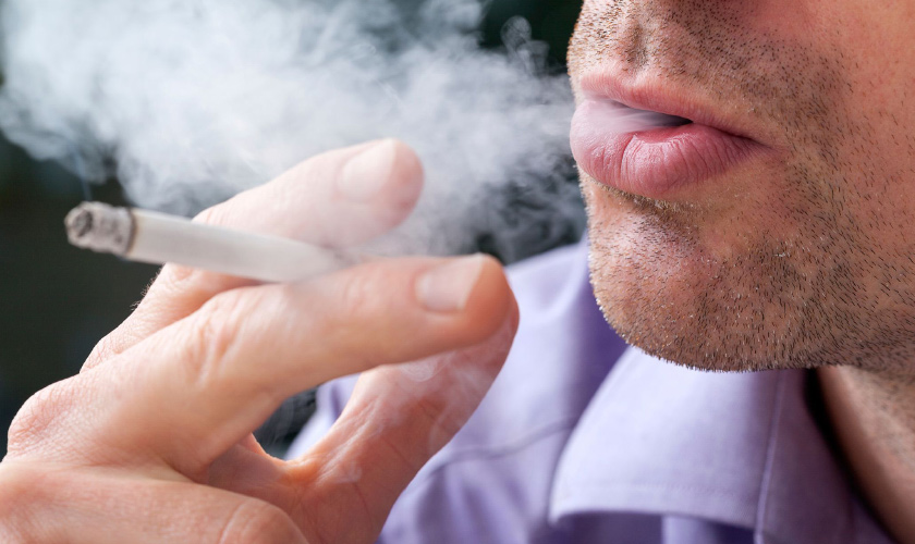 Patients must avoid tobacco 2-4 weeks before and after implant placement