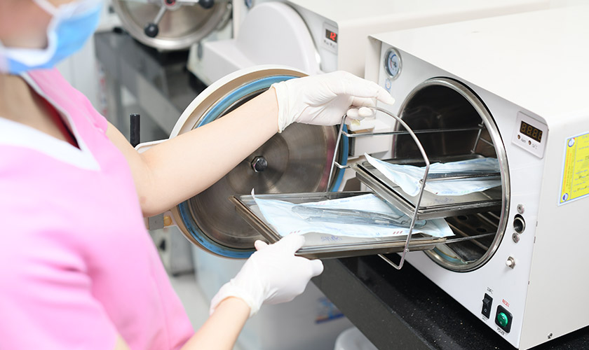 The surgical environment ensures absolute sterility