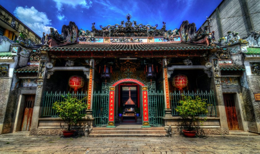 Discover Vietnam