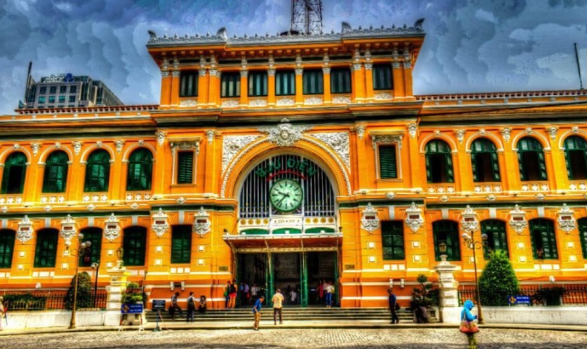 Discover Vietnam