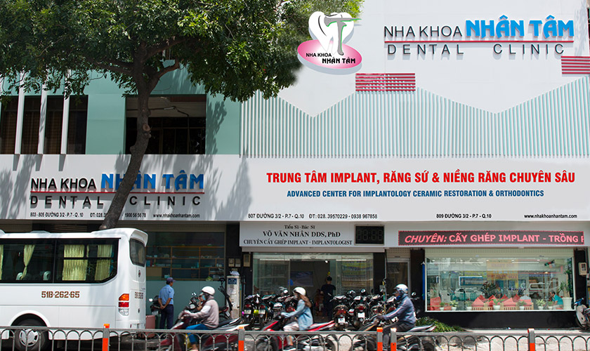 Experience the international standard oral care service.