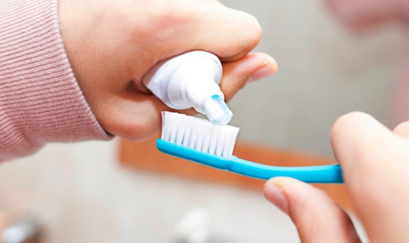 Note the amount of foam of the toothpaste