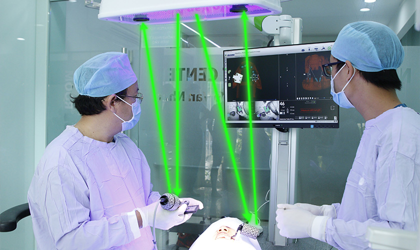 Dr. Vo Van Nhan performed dental implants at Nhan Tam Dental