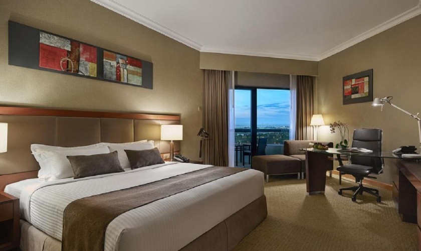 Hotel Equatorial