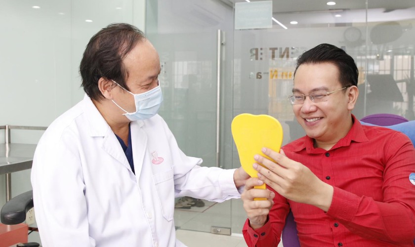 Bác sĩ hướng dẫn chăm sóc sau khi nhổ Tooth khôn Bác sĩ hướng dẫn chăm sóc sau khi nhổ Tooth khôn