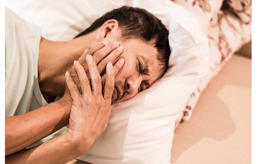 Bị đau Tooth khôn không ngủ được