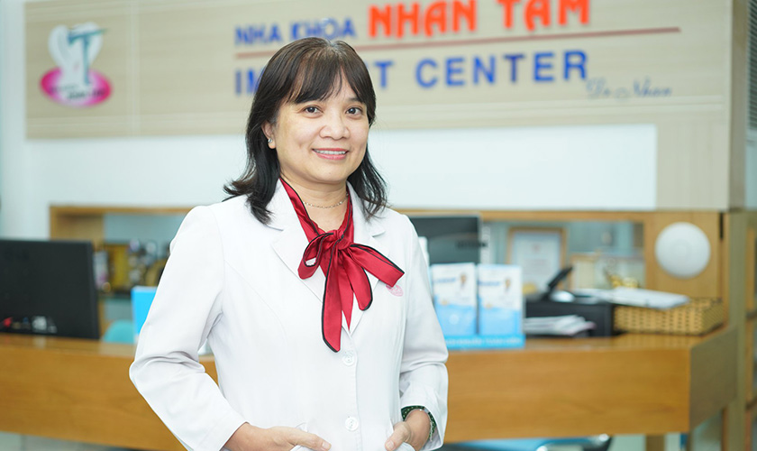 Dr. Tran Thi Nga - Orthodontist and Deputy Director of Nhan Tam Dental