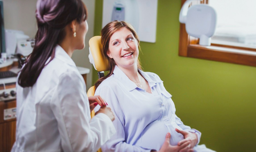 Pregnant women should not whiten their teeth