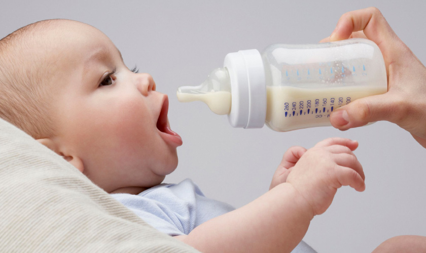 Tooth decay can occurs in children with bottle-feeding habits