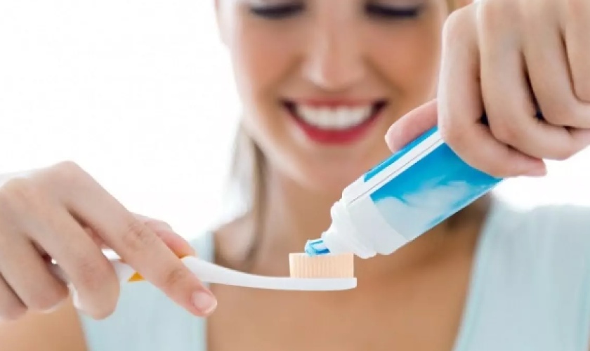 What are sensitive teeth?